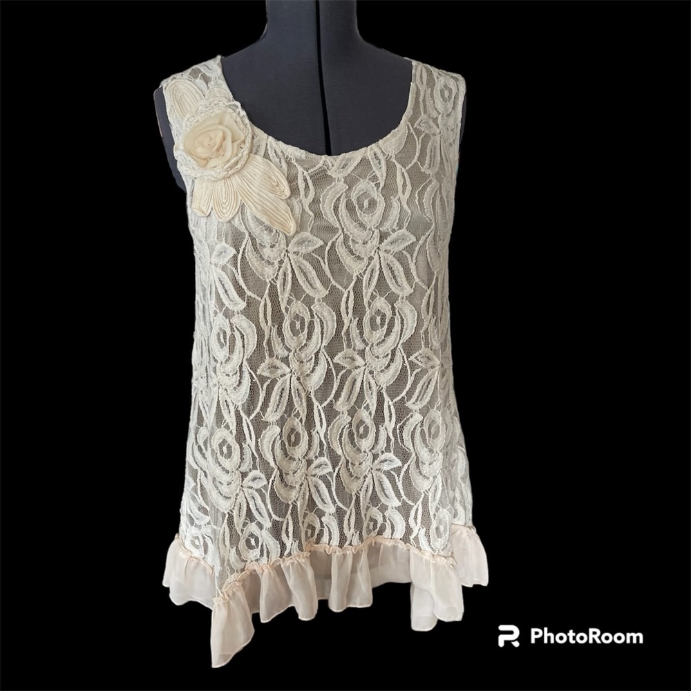 Lady Noiz Lace Rosette Tunic Tank Cream with Ruffle Hem Sz L